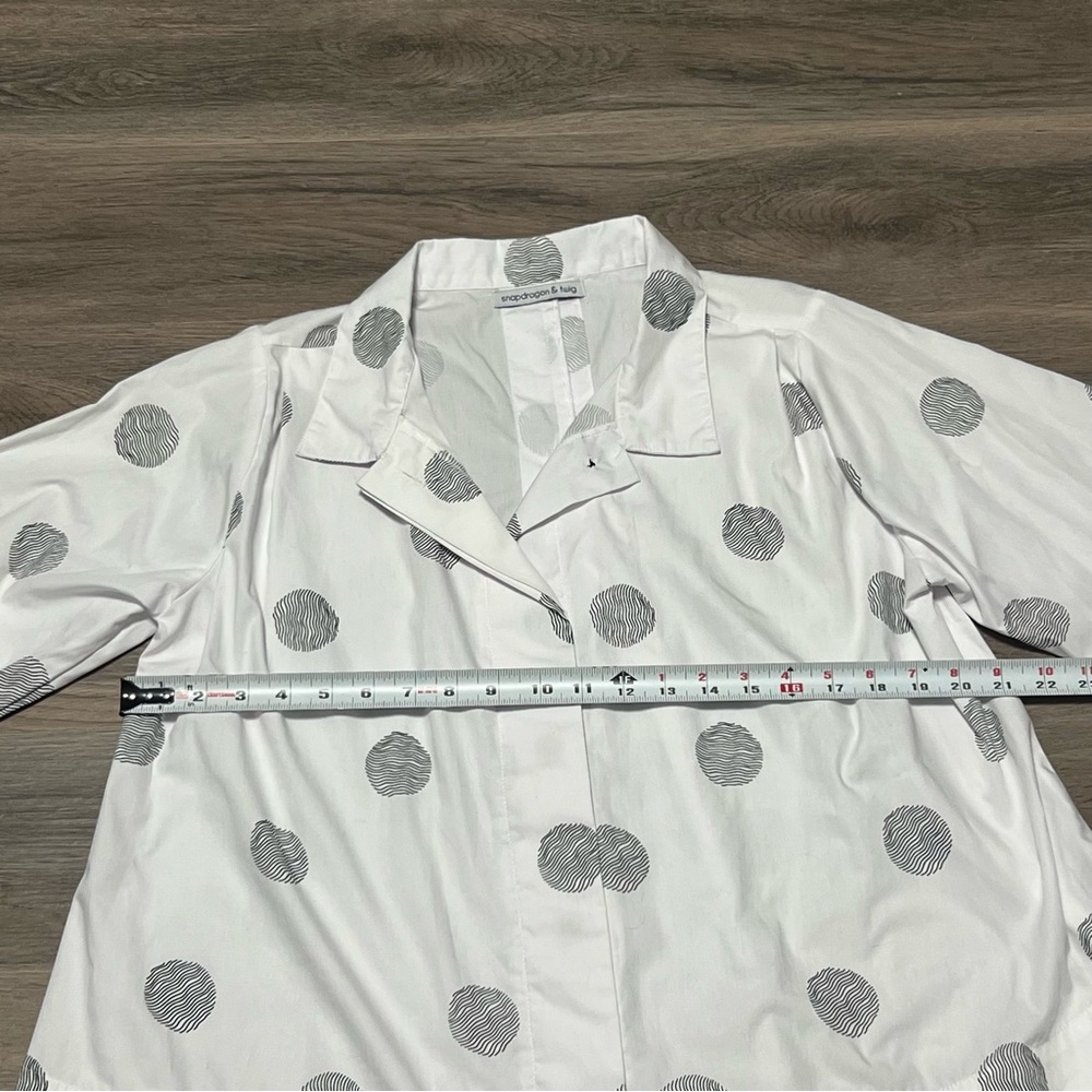 Snapdragon & Twig Small Tunic Top Button Up White Black Lagenlook Boxy Abstract - Picture 8 of 8